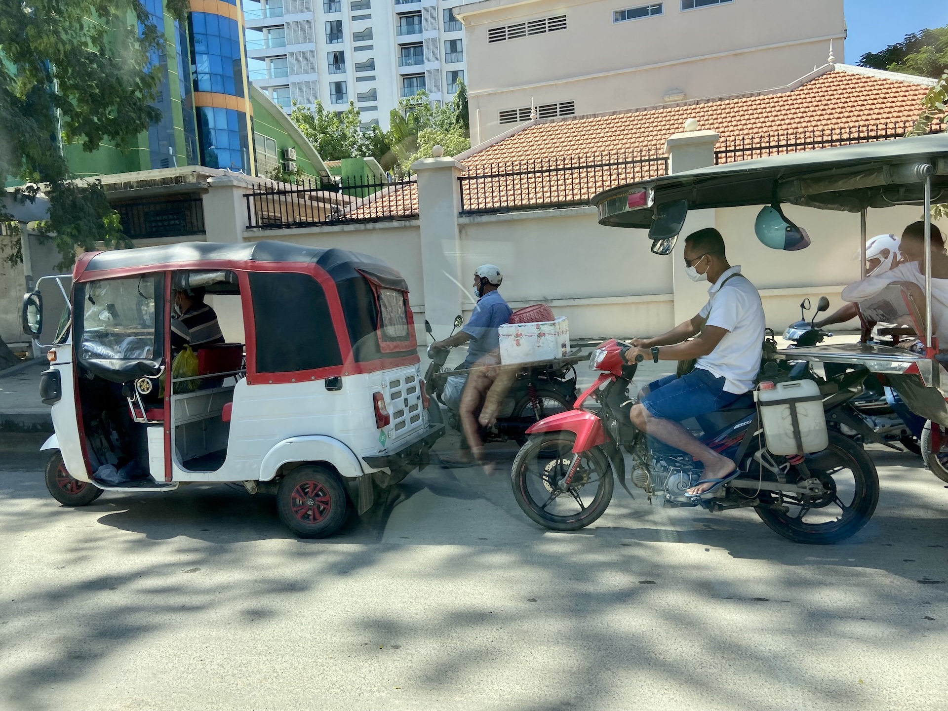 How to get around Phnom Penh: A comprehensive guide